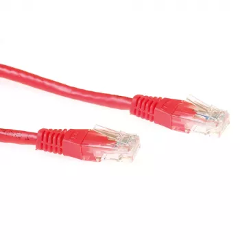ACT punainen 1,5 metrin U/UTP CAT6 patch-kaapeli RJ45-liittimillä