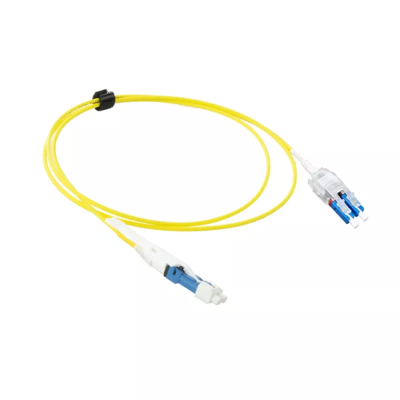 ACT 3 metrin Singlemode 9/125 OS2 Polarity Twist uniboot Duplex kuitu-patch-kaapeli CS - LC liittimillä