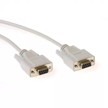 ACT 5 m sarjaporttikaapeli 1:1 9-pin D-Sub liitin - 9-pin D-Sub liitin