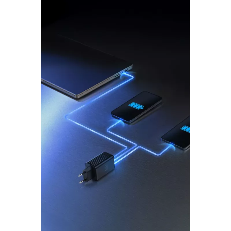 Cellularline Multipower Micro 65W ultrakompakti 65W-pikalaturi 3 liitännällä