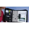 WEDO personal organizer 58 601 — muovi- ja polyesterikansio A4:lle käyntikorttitaskulla, musta