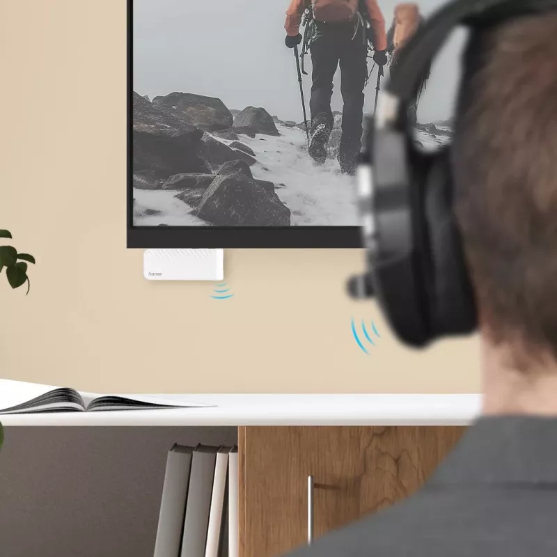 Hama 00014171 Bluetooth-äänilähetin lentokoneisiin ja yleiskäyttöön, 10 h, AUX, valkoinen