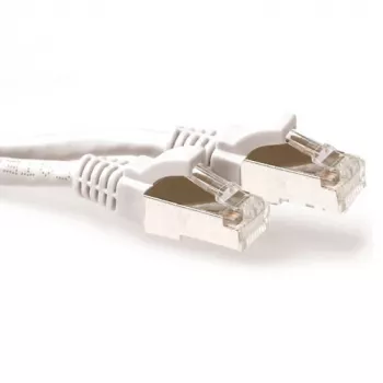 ACT valkoinen 7 metrin LSZH SFTP CAT6A patch-kaapeli snagless RJ45-liittimillä