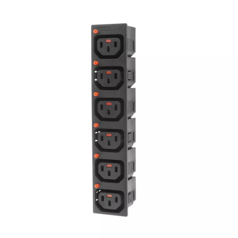 ACT C13 IEC Lock Net Entree (6 lähtöä) - musta, PA135015BK6