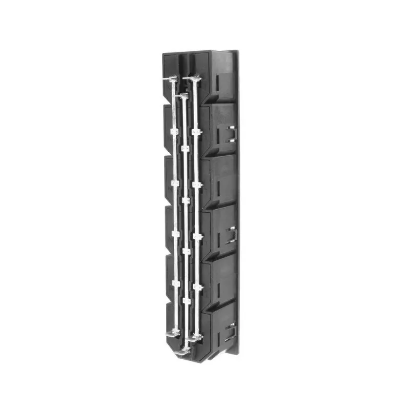 ACT C13 IEC Lock Net Entree (6 lähtöä) - musta, PA135015BK6