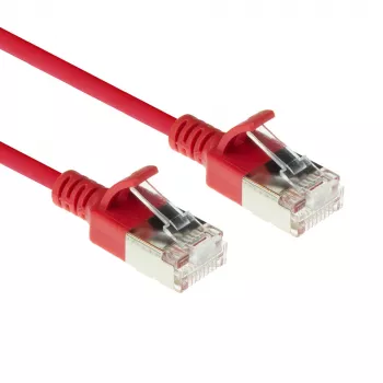 ACT punainen 3 m LSZH U/FTP CAT6A datakeskus Slimline -verkkokaapeli ilman lukituskielekettä RJ45-liittimillä