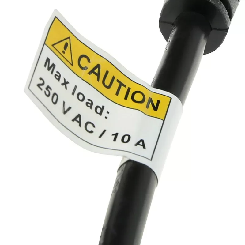 ACT virtajohto C14 - Type F -pistorasia (max. virta 10A) musta 0,6 m