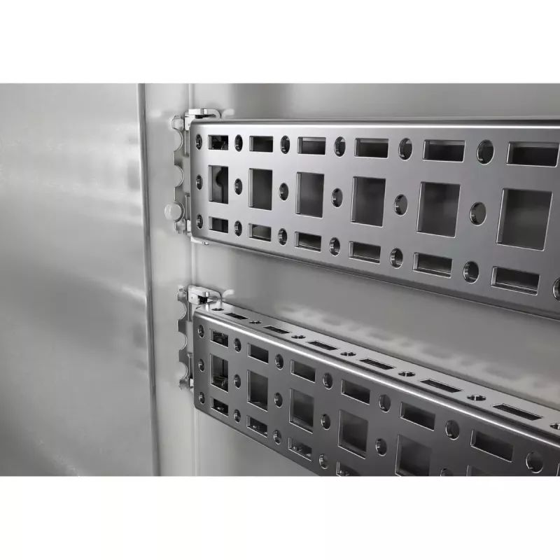 Rack-kisko Rittal AX 2394.210, teräs, 4 kpl, á 800 g