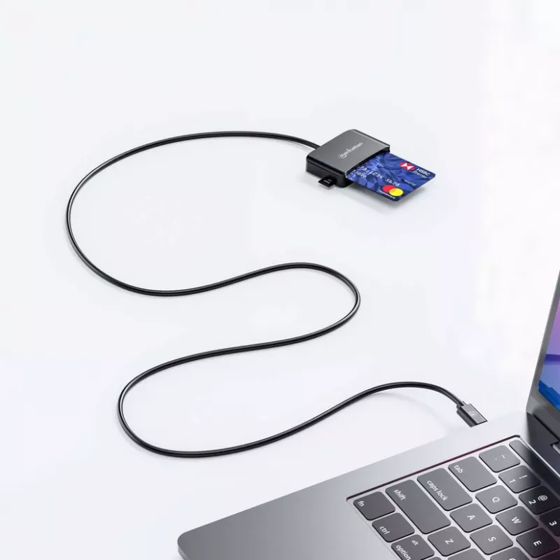 Manhattan USB-C kontaktisirukortinlukija MicroSD-paikalla, USB Type-C-pistoke kontaktilukijaliitäntään ja microSDXC, tukee Windowsia, macOS:ää ja Linuxia, lukee SIM-kortteja adapterilla, kaapeli 1 m, musta, kolmen vuoden takuu