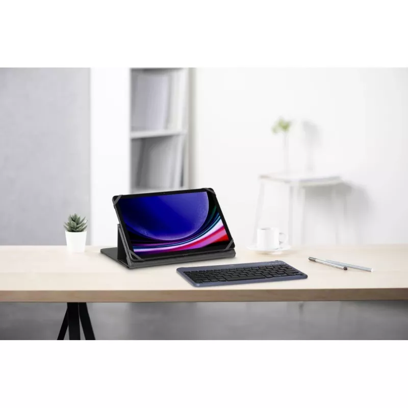 Hama Travel 500 Bluetooth-näppäimistökotelo 7–11 tuuman tableteille, QWERTZ (DE), musta