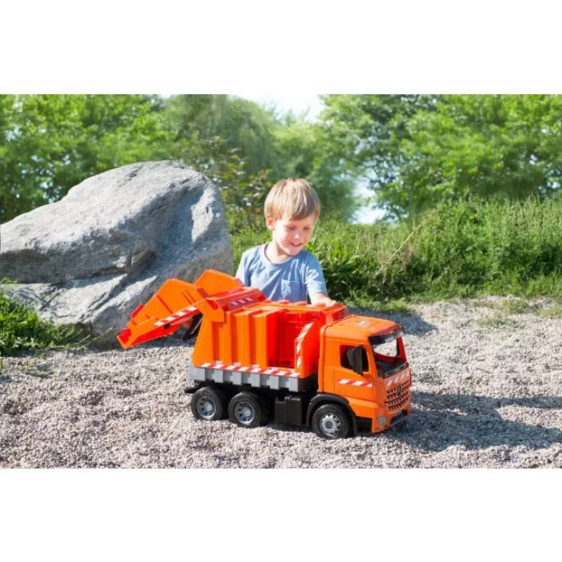 Kuorma-auto Lena GIGA TRUCKS