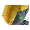 Lumivyöryreppu DEUTER Alproof Lite 22 – 22 L, kurkuma/musta, kevyt, luotettava
