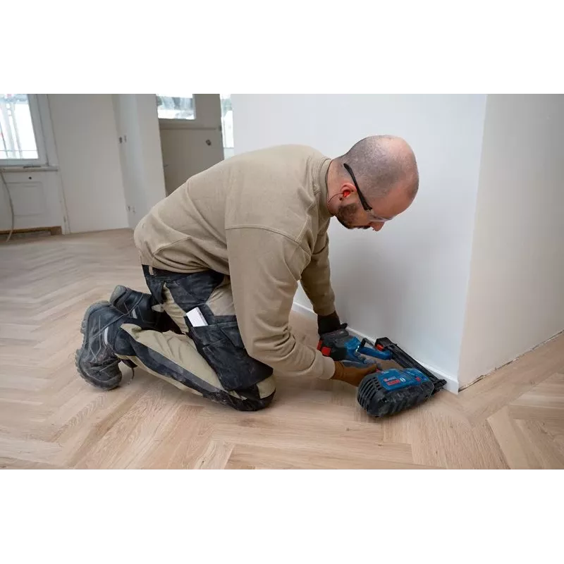 Bosch GNH 18V-50 M Professional naulain akku