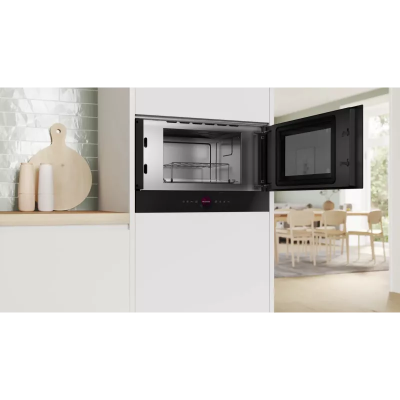 Bosch Serie 8 BER7321B1 mikroaaltouuni musta yksittäismikroaaltouuni kalusteisiin 21 L 900 W