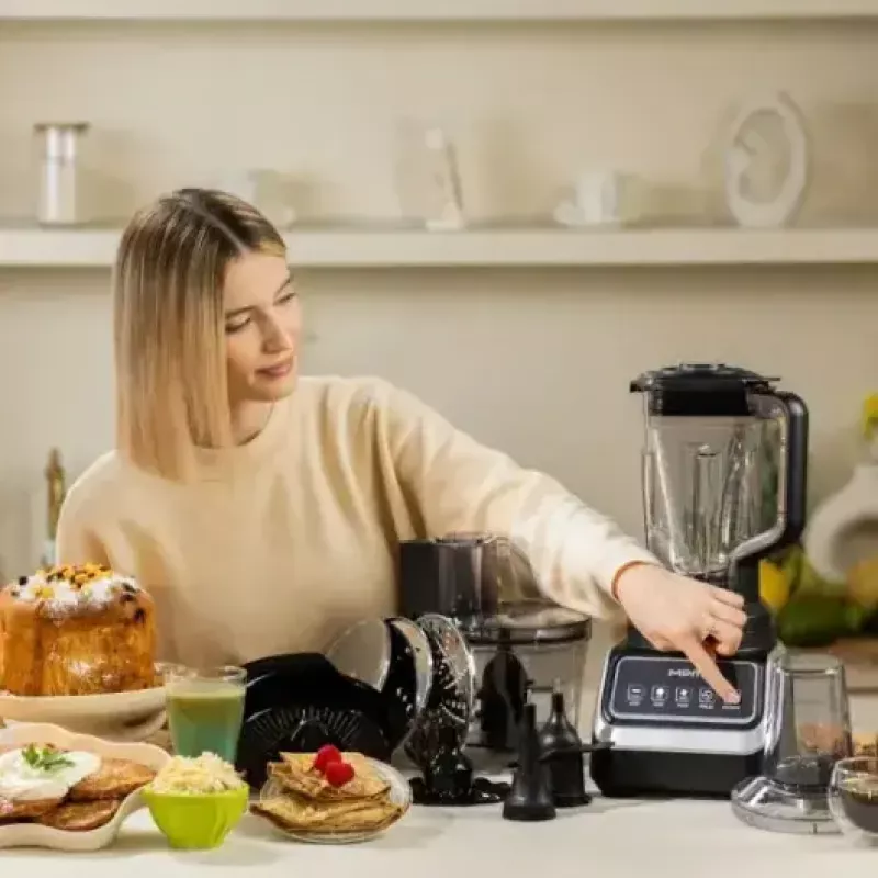 Yleiskone MPM MRK-27 2000W — monitoiminen keittiölaite 2000 W moottorilla