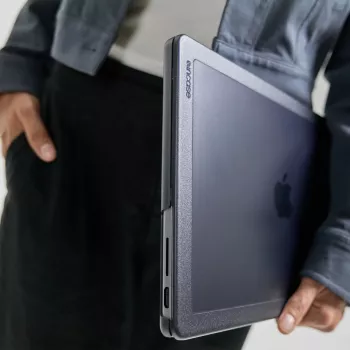 Incase Edge Hardshell Case Makrolon®-materiaalilla 14 tuuman MacBook Prolle (M1-M4, 2021-2024)