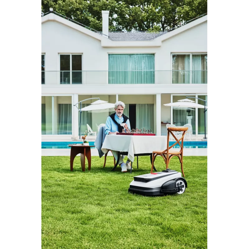 Ecovacs GOAT A1600 LiDAR PRO EU robottiruohonleikkuri akku musta, valkoinen