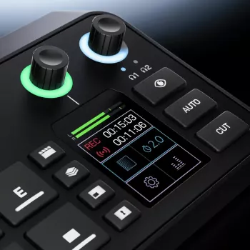 Monikanavainen podcast- ja livestream-tuotantokonsoli Rode RodeCaster Video S RCVS-E – kosketusnäyttö, Wi‑Fi, Bluetooth 5.3, 5x USB-C, 3x HDMI-tulo, 1x HDMI-lähtö, microSD