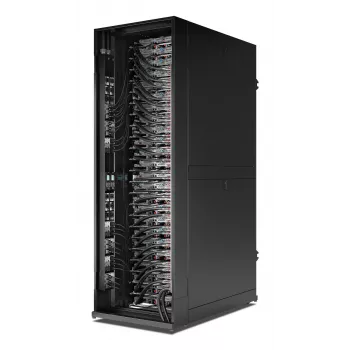 APC NetShelter Rack PDU Advanced Gen 2, Metered, 3-vaiheinen, 43,5 kW 400 V 63 A tai 34,6 kW 415 V 60 A, 560P6, 42 pistorasiaa