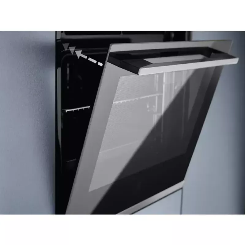 Kalusteisiin asennettava uuni Electrolux EOE5C71Z sähkö