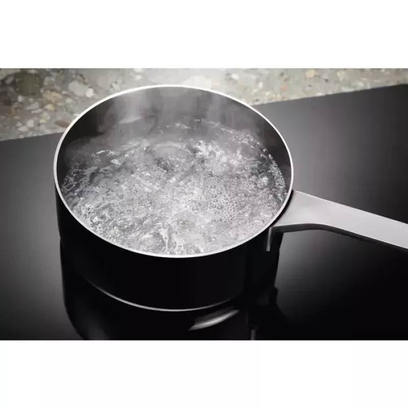 Electrolux LIL61424C musta kalusteisiin 60 cm vyöhykeinduktioliesi 4 vyöhykettä