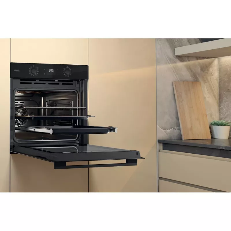 Whirlpool OMSK58RU1SB 71 L musta