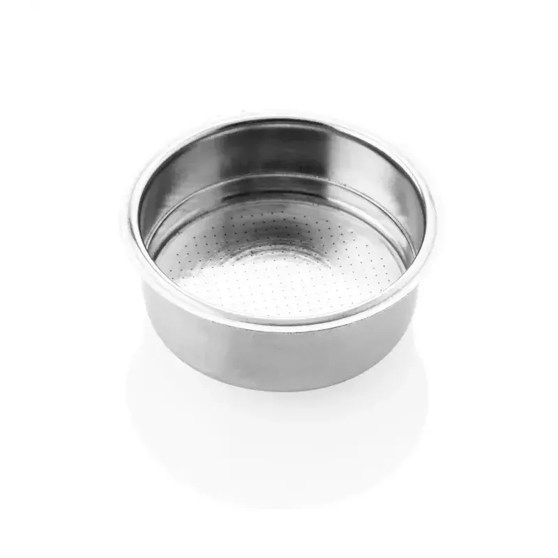 Espressokeitin ETA ETA618190020 — puoliautomaattinen, 0,75 l vesisäiliö, 1350 W, musta
