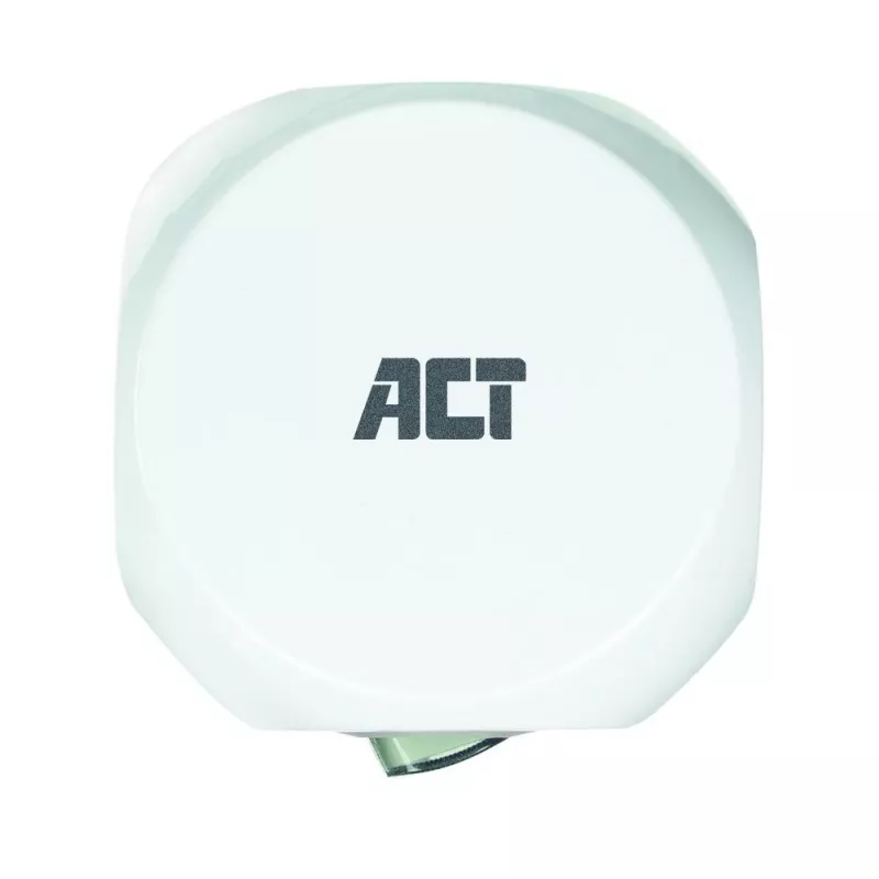 ACT AC2430 virtapistorasia — 3× Type-F-pistorasia, 230 V, 16 A, 1,5 m kaapeli, valkoinen