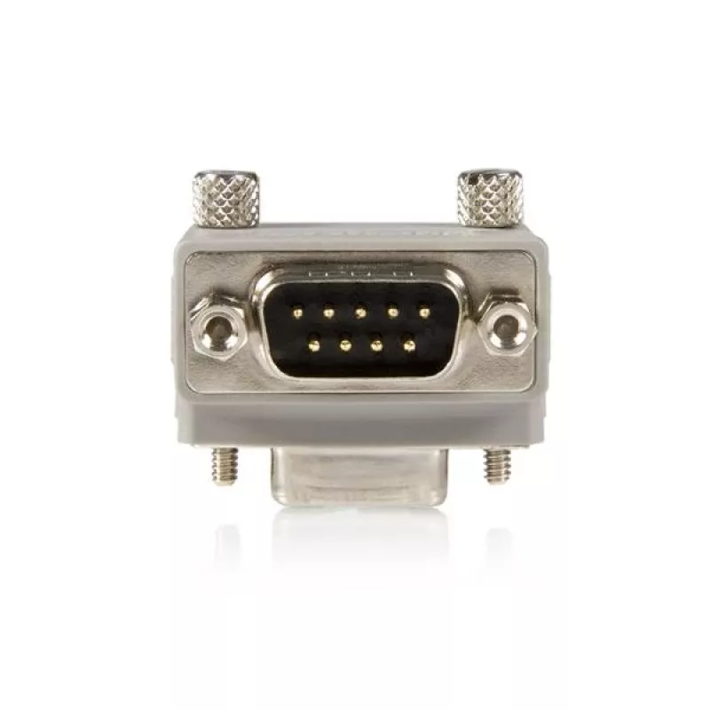 StarTech.com kulmikas DB9 - DB9 sarjakaapelisovitin tyyppi 1 – M/W