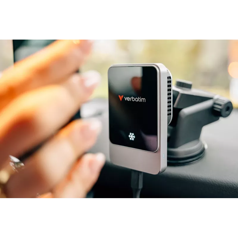 Verbatim Charge 'n' Drive magneettinen langaton autolaturi, auto, USB, langaton lataus, 1 m, musta