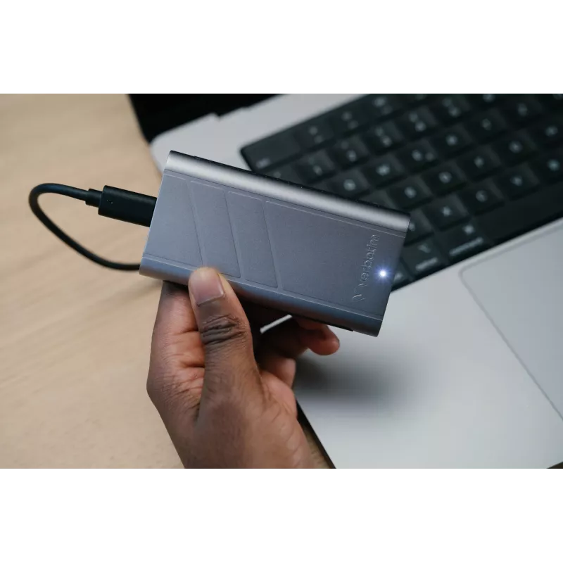 Verbatim TurboMetal SSD USB4 1TB USB Type-C USB4 Gen 2x2 hopea