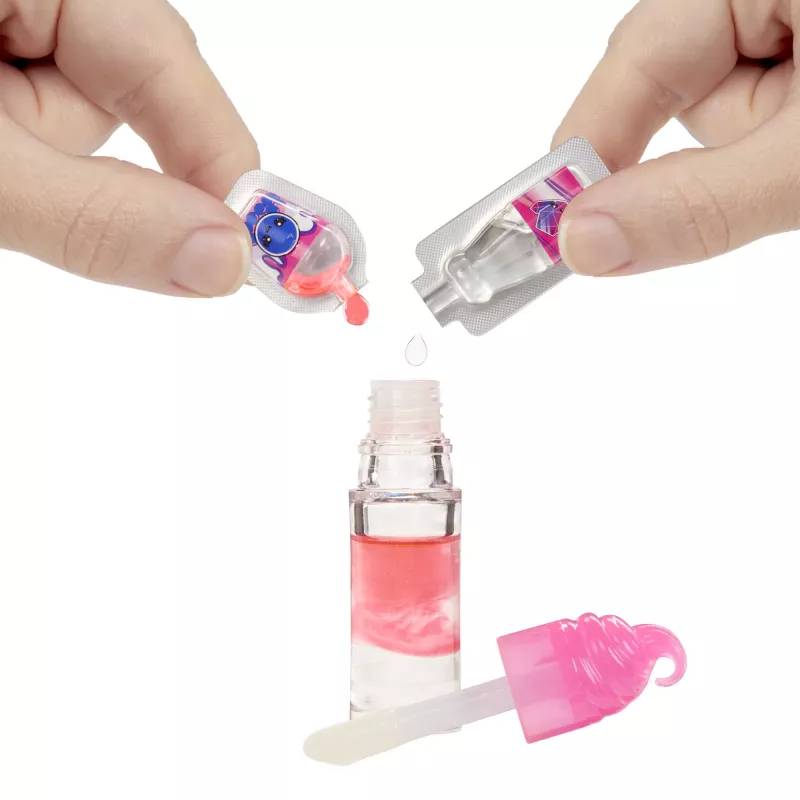 MGA Entertainment Yummiland Lip Gloss -nukke sarja 2 - Rock Candy (Roxie Crystal Candy)