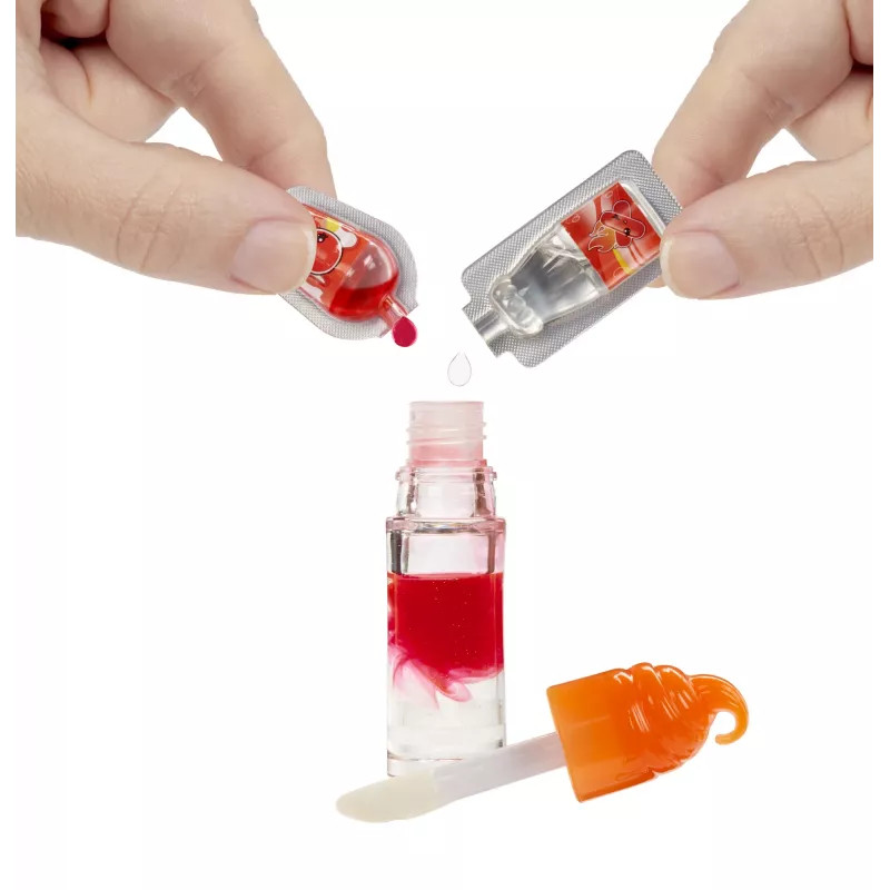 MGA Entertainment Yummiland Lip Gloss -nukke sarja 2 - Cinnamon Spice (Amber Cinnamon)