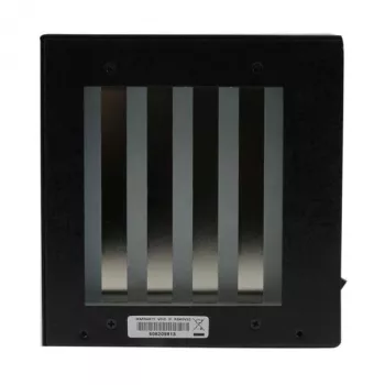 StarTech.com PCI Express - 4 paikan PCI-laajennusjärjestelmä, musta, CE, FCC, RoHS, 12 V, 3 A, 0 - 55 °C, -40 - 75 °C
