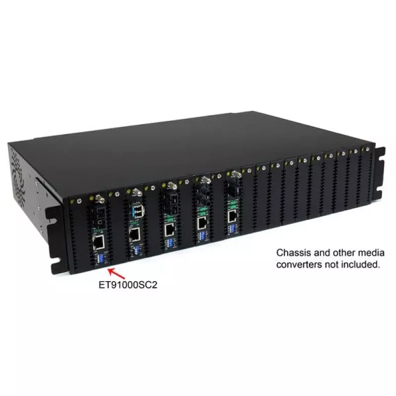StarTech.com Gigabit Ethernet monimuotokuitu -mediakonvertteri SC 550m - 1000 Mbit/s