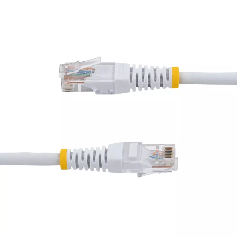 StarTech.com 15m Cat5e valkoinen muotoiltu RJ45 UTP Cat 5e -patch-kaapeli - 15 m patch-kaapeli