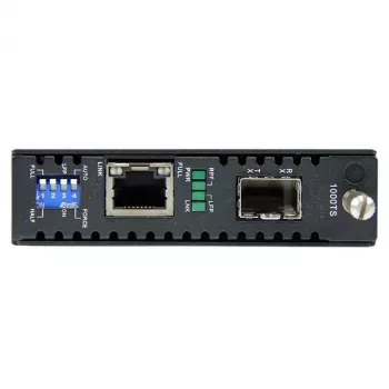 StarTech.com Gigabit Ethernet -kuitumediakonvertteri avoimella SFP-paikalla