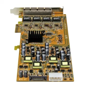 StarTech.com 4-porttinen Gigabit Power over Ethernet PCIe -verkkokortti – PSE / PoE PCI Express NIC – TAA
