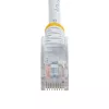 StarTech.com Cat5e -verkkokaapeli ilman lukitusta RJ45-liittimin – 2 m, valkoinen