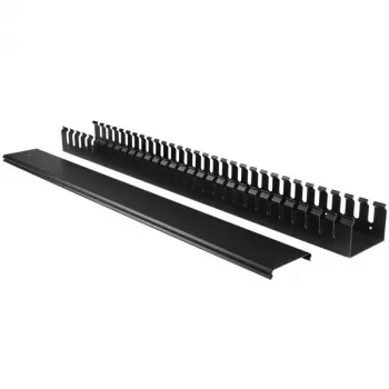 StarTech.com pystysuuntainen kaapelinhallinta sormikanavilla – 0U – 3 ft