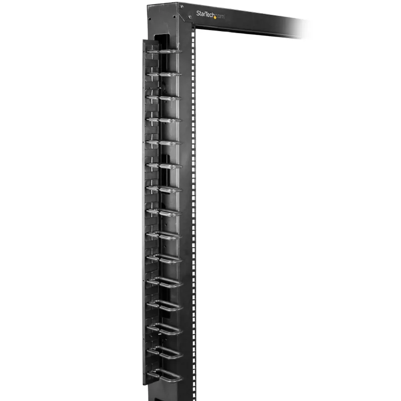 StarTech.com pystysuuntainen kaapelinhallinta D-renkakoukuilla – 0U – 2,8 ft