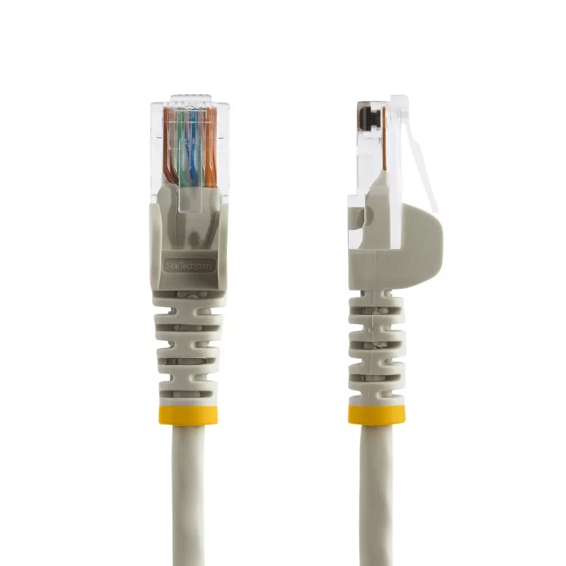 StarTech.com Cat5e Ethernet -verkkokaapeli snagless-RJ45-liittimillä – 0,5 m, harmaa