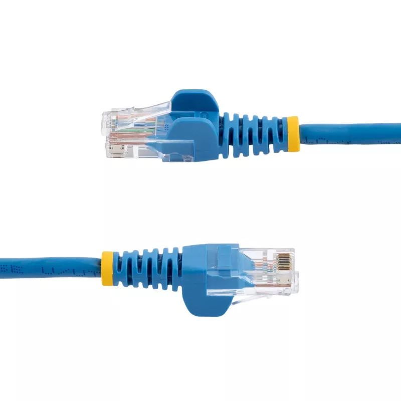 StarTech.com Cat5e Ethernet-patchkaapeli rastnasattomilla RJ45-liittimillä – 10 m, sininen