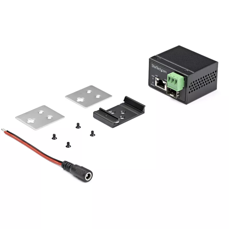 StarTech.com PoE+ teollinen kuitu–Ethernet-mediakonvertteri 30W – SFP–RJ45 – Singlemode/Multimode kuitu kupari Gigabit Ethernetiin – mini/kompakti koko – IP-30/ -40…+75 °C