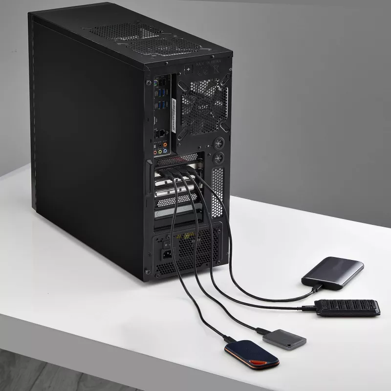 StarTech.com 4-porttinen USB-A PCIe -kortti, USB 3.2 10 Gbit/s, PCI Express 3.0 -laajennuskortti, 4x itsenäinen USB-ohjain, Windows/Linux/macOS, TAA-yhteensopiva