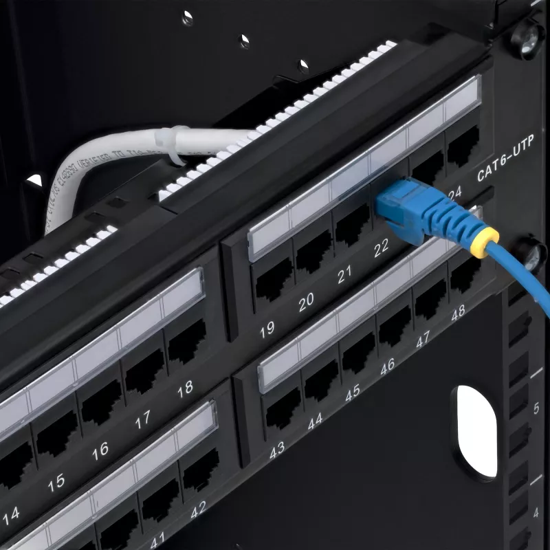 StarTech.com 48-porttinen 2U rack-asennettava Cat6-patch-paneeli, RJ45, UTP, 110 Punch-Down, Cat 6 Ethernet-patch-paneeli verkkopalvelinräkkiin