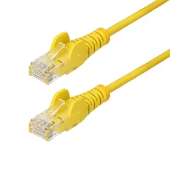 StarTech.com 2,5 m keltainen ohut CAT6 -Ethernet-kaapeli, lukituskielekkeen suojaus, 100 W PoE, UTP, LSZH, 28AWG puhdasta paljasta kuparilankaa, ohut RJ45-verkkopatch-kaapeli vedonpoistolla, yksittäin testattu
