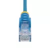 StarTech.com 10 m sininen ohut CAT6 Ethernet-kaapeli, snagless, 100W PoE, UTP, LSZH, 28AWG puhdas paljas kuparilanka, ohut RJ45 verkko-patchkaapeli vedonpoistolla, yksittäin testattu