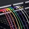 StarTech.com 10 m punainen ohut CAT6 Ethernet-kaapeli, snagless, 100W PoE, UTP, LSZH, 28AWG puhdas paljas kuparilanka, ohut RJ45 verkko-patchkaapeli vedonpoistolla, yksittäin testattu