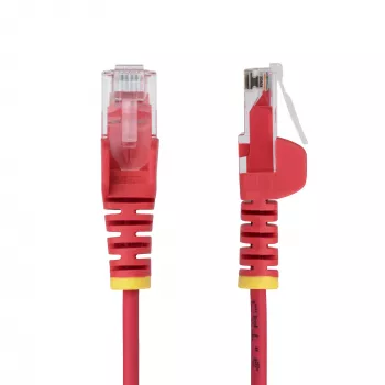 StarTech.com 15 m punainen ohut CAT6 Ethernet-kaapeli, snagless, 100 W PoE, UTP, LSZH, 28AWG puhdasta paljasta kuparilankaa, ohut RJ45 verkko-patchkaapeli vedonpoistolla, yksittäin testattu